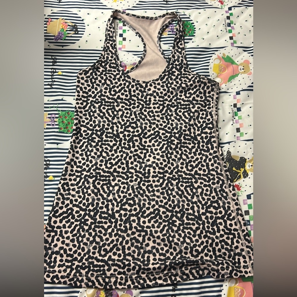 Lululemon beige racerback tank top with black dots